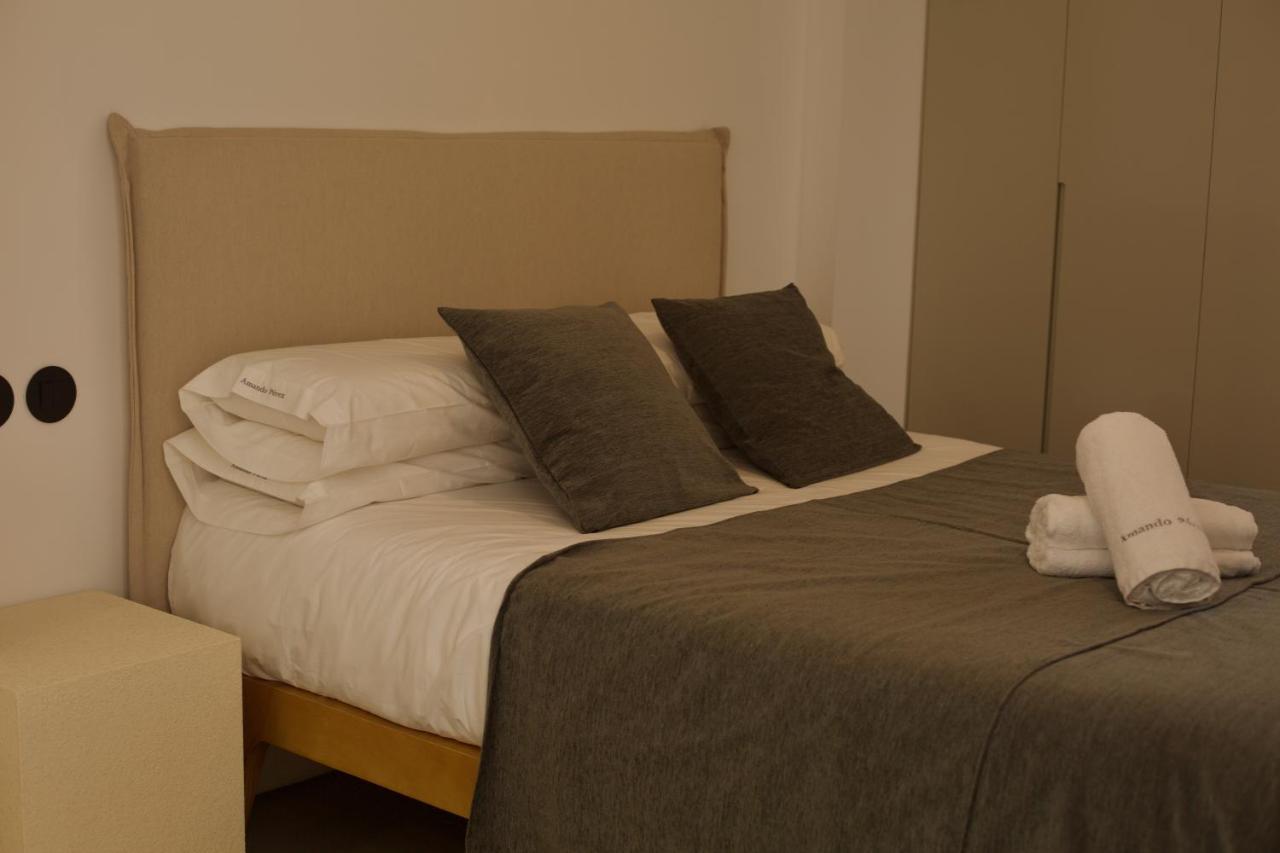 Suite 102 - 1 Bedroom Suite In Amando Perez Suites Ribadeo Buitenkant foto